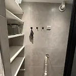 - 2 Bed - Free Parking *