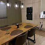 Daire - 2 Bed - Free Parking *