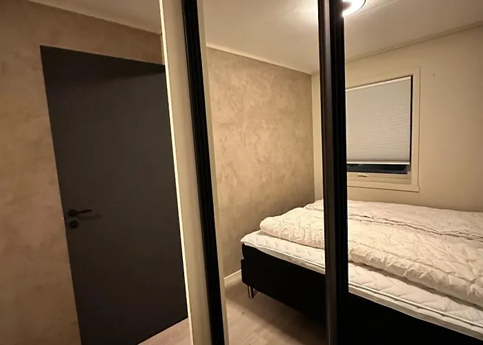 - 2 Bed - Free Parking Apartmán