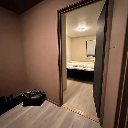 - 2 Bed - Free Parking Kvaloysletta