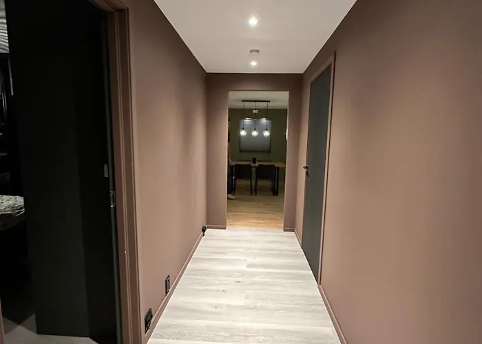 - 2 Bed - Free Parking Apartament *