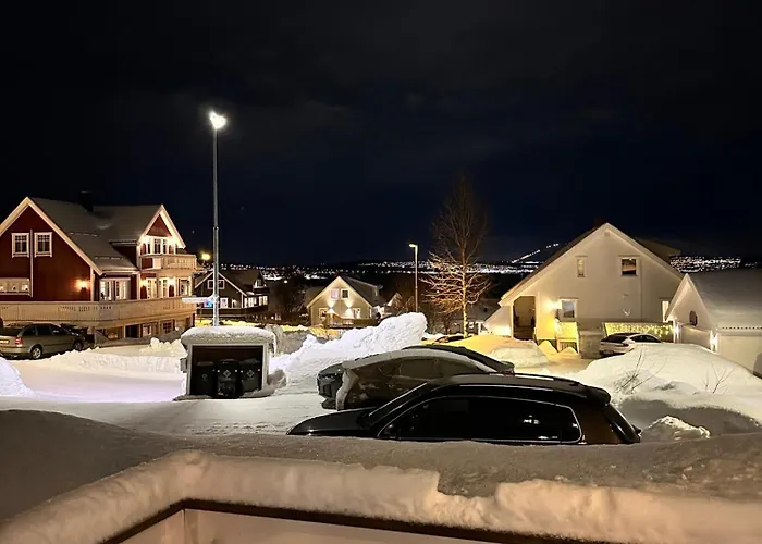 - 2 Bed - Free Parking Kvaloysletta
